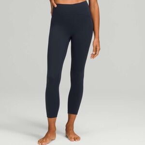 Lululemon Instill High-Rise Tight 25" in True Navy Sz 2